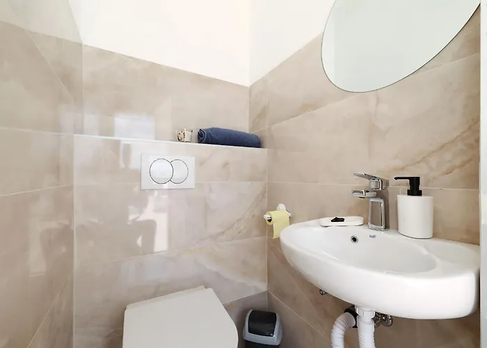 別荘 Maslenica マスレニツァ