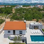 Feriehus Maslenica *