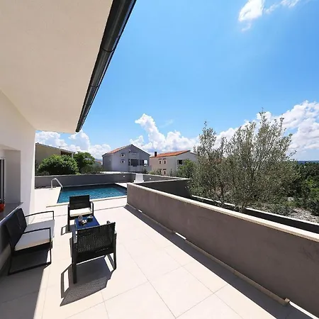 Сasa de vacaciones Maslenica Maslenica