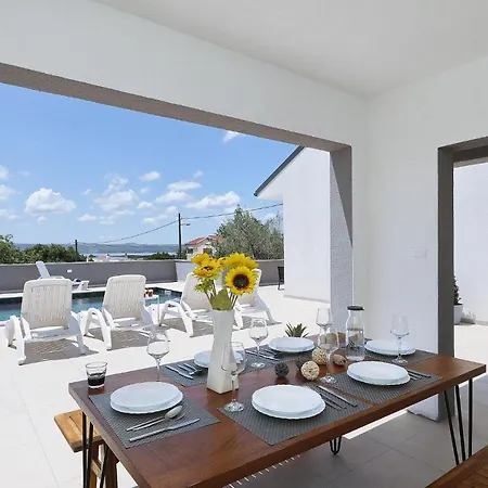 Hébergement de vacances Maslenica Maslenica