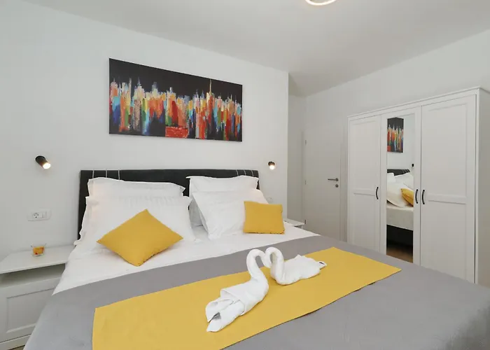 Holiday home Maslenica